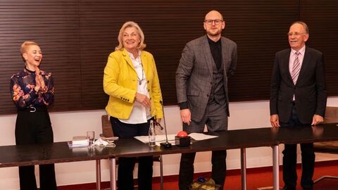 Landesbeauftragte schaltet digitales Infoportal der „Interessengemeinschaft der Deutschen aus Russland in Hessen“ frei