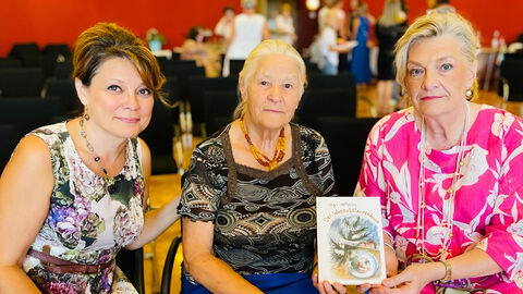 Dr. Olga Martens, Maria Fitz, das echte „Mariechen“ aus dem Buch „Der Wermutstannenbaum“, Landesbeauftragte M. Ziegler-Raschdorf. Dr. Olga Martens, Maria Fitz, das echte „Mariechen“ aus dem Buch „Der Wermutstannenbaum“, Landesbeauftragte M. Ziegler-Raschdorf.