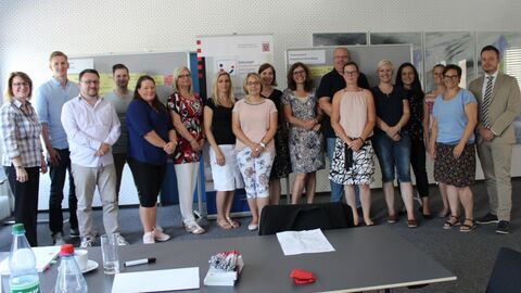 Verleihung Familienfreundlicher Arbeitgeber Land Hessen Teilnehmer Dienststellen 2019