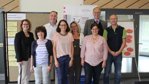 Verleihung Familienfreundlicher Arbeitgeber Land Hessen Teilnehmer Dienststellen 2019