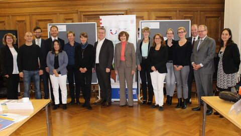 Verleihung Familienfreundlicher Arbeitgeber Land Hessen Teilnehmer Dienststellen 2019