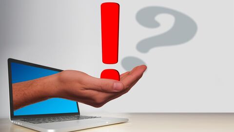 rote Fragezeichen, graues Ausrufezeichen