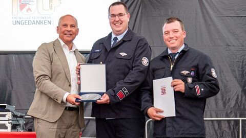 Freiwillige Feuerwehr Ungedanken  Innenminister Roman Poseck zu Besuch bei der Freiwilligen Feuerwehr Ungedanken