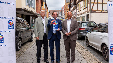 v.l.n.r. Polizeipräsident Stelzenbach, Bürgermeister Dr. Scharrer und Innenminister Poseck v.l.n.r. Polizeipräsident Stelzenbach, Bürgermeister Dr. Scharrer und Innenminister Poseck
