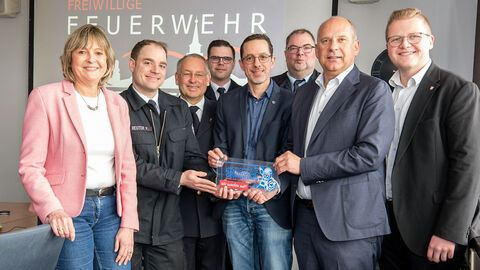 Siegel für herausragendes Engagement in der Nachwuchsgewinnung 