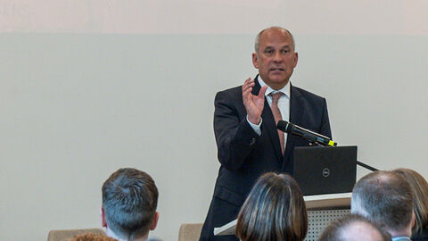 Eröffnung der MOTRA-Konferenz in Wiesbaden