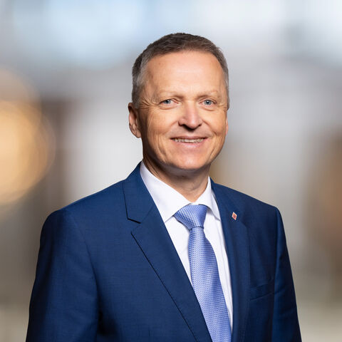 Porträtfoto von Staatssekretär Martin Rößler